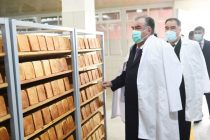 Президент страны Эмомали Рахмон в Худжанде дал старт деятельности нового предприятия по производству мучных изделий и переработке хлеба