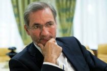 Немецкий политик заявил об усталости России от «вечных упреков Запада»
