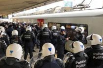 Полиция Брюсселя разогнала акцию протеста против карантина
