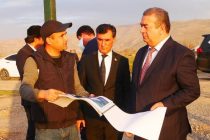Председатель Хатлонской области посетил ряд строительных площадок в джамоате Зарбдор Куляба