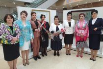 В Душанбе состоялись конференция на тему «Женщины в свете Послания» и республиканская выставка под названием «Отражение образа женщины-матери в экспонатах Национального музея Таджикистана»