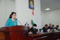 Мавсума Муини на встрече со студентами Таджикского государственного педагогического университета рассказала о вкладе молодёжи в построение нового общества