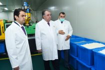 Глава государства Эмомали Рахмон открыл ООО «Ориё-Медикал» в Душанбе