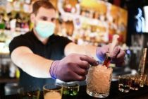 Нарколог рассказал о запрете алкоголя для переболевших COVID-19