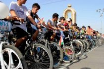 ВСПЛЕСК  ИНТЕРЕСА К  ВЕЛОСИПЕДАМ  В СНГ. В  Душанбе набирает популярность велопрокат