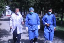 COVID-19. Министр здравоохранения и социальной защиты населения, его заместители навестили инфицированных этой болезнью в лечебных учреждениях города Душанбе