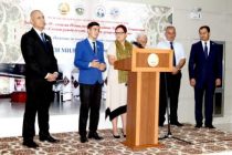 До 1 сентября Национальный музей Таджикистана представит 600 образцов различной национальной одежды