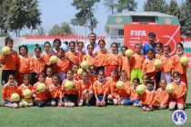 В Джалолиддине Балхи и Бохтаре прошли фестивали футбола среди девушек