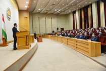 Сотрудникам Исполнительного аппарата Президента Республики Таджикистан вручены государственные награды