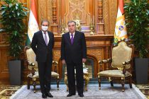 Президент Республики Таджикистан Эмомали Рахмон провел встречу с Министром иностранных дел Исламской Республики Пакистан Махдумом Шах Махмудом Курейши