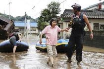 СМИ: не менее 21 человека погибли из-за наводнений в провинции Хубэй