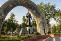 АДАМ ПОЭТОВ. Сегодня в Таджикистане День памяти   Рудаки — ярчайшей звезды на небосклоне высокой   духовной поэзии