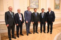 Заместитель главы МИД Узбекистана Фарход Арзиев встретился с делегацией наблюдателей от МПА СНГ под руководством Махмадали Ватанзода