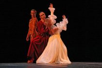 Таджикистан посетит звезда мирового балета Фаррух Рузиматов
