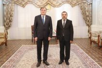 Музаффар Хусейнзода принял копии верительных грамот от Посла Чешской Республики в Таджикистане