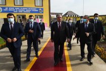Президент страны Эмомали Рахмон в промышленной зоне Бохтара сдал в эксплуатацию цех по производству мебели и холодильное помещение