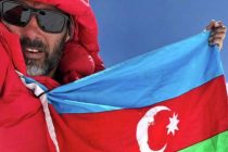 «Я ВИДЕЛ ТАЮЩИЕ ЛЕДНИКИ».  Как  азербайджанец  впервые в мире покорил  Пик  Абуали Ибни Сино на велосипеде
