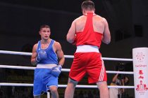 Шаббос Негматуллоев одержал первую победу на чемпионате мира по боксу в Белграде