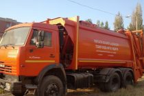 Предприятия по перевозке отходов в Душанбе оснастят новой спецтехникой