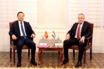 Сироджиддин Мухриддин и Руслан Казакбаев констатировали важность сохранения дружбы и добрососедства между Таджикистаном и Кыргызстаном