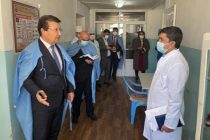 Джамолиддин Абдуллозода посетил центральные больницы Джайхунского и Пянджского районов