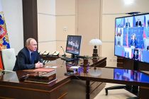 Президент России обсудил с Совбезом РФ отношения России со странами СНГ
