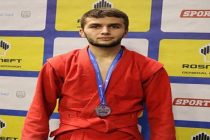 Таджикский борец на Кубке Европы по самбо в Минске завоевал бронзовую медаль