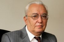 «МУАЛЛИМ». Именно так все без исключения обращаются к академику Талбаку Назарову, которому сегодня исполняется ровно 85 лет