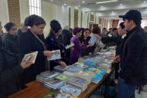 «Караван книги-2022» вчера побывал в Гиссаре, а сегодня прибыл Шахринауский район
