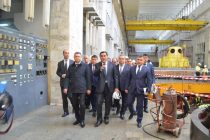 Премьер-министр Таджикистана Кохир Расулзода ознакомился с процессом реконструкции и обновления Нурекской ГЭС