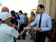 ЗНАТЬ ИСТОРИЮ ЗНАЧИТ РАЗОБРАТЬСЯ С НАСЛЕДСТВОМ ПРЕДКОВ.  В Хатлонской области для одарённых детей организовали полезные экскурсии