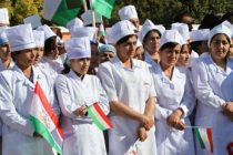 СЕГОДНЯ — МЕЖДУНАРОДНЫЙ ДЕНЬ МЕДИЦИНСКОЙ СЕСТРЫ. В Таджикистане трудятся 57 тысяч медицинских работников среднего звена