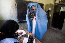 Талибан* прекращает выдачу водительских прав афганским женщинам