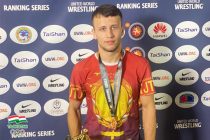 Таджикский спортсмен Асламджон Азизов завоевал серебряную медаль Чемпионата Азии среди молодёжи