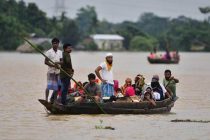 Число жертв наводнений в Индии превысило 100 человек
