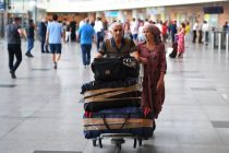 Некоторым мигрантам нужно срочно покинуть Россию