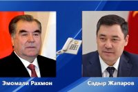 Президент Республики Таджикистан Эмомали Рахмон провёл телефонный разговор с Президентом Кыргызской Республики Садыром Жапаровым