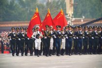 ПРОДВИЖЕНИЕ ОБОРОННОГО СТРОИТЕЛЬСТВА В ЦЕЛЯХ ПОДДЕРЖАНИЯ МИРА ВО ВСЕМ МИРЕ.   1 августа  Народно-освободительная армия Китая отмечает свою 95-ую годовщину со дня образования