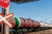 Узбекистан с 15 июля приостановил экспорт бензина и дизтоплива