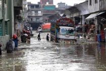 В Пакистане число жертв паводков выросло до 77