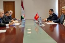 Председатель Госкомитета по землеустройству и геодезии встретился с послом Кыргызстана в Таджикистане