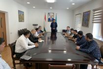 Абдурахмон Аламшозода провел встречу с работниками Генконсульства Таджикистана и представителями диаспор в Алматы