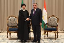 Президент Республики Таджикистан Эмомали Рахмон провел встречу с Президентом Исламской Республики Иран Саидом Иброхимом Раиси