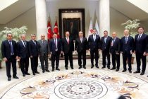 Делегация Хатлонской области в Турции встретилась с губернатором Бурсы