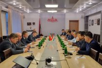 Делегация Таджикистана посетила Минский автомобильный завод и БелАЗ