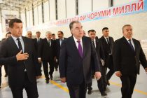 Президент Таджикистана Эмомали Рахмон в Нуреке сдал в эксплуатацию производственные цеха ООО «Нурсоз»