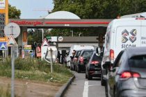 В Париже введен лимит на покупку бензина на АЗС