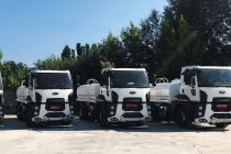 Председатель города Душанбе Рустами Эмомали передал городам и районам Таджикистана 37 легковых и грузовых автомобилей