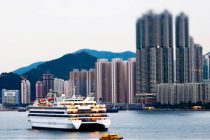 Гонконг и материковый Китай планируют открыть границы