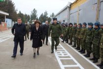 Заместитель Премьер-министра Таджикистана посетила войсковую часть в Гиссаре